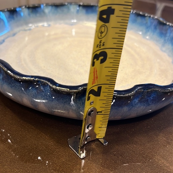 Pigeon River Pottery Pie Plate Signed Blue Cream Oven Safe Excellent Condition - Picture 13 of 13